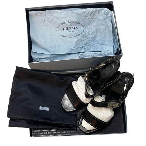 Prada Size 39.5 Leather Turnlock Slingback Sandals Black Block Heel Minimalist - Picture 15 of 15